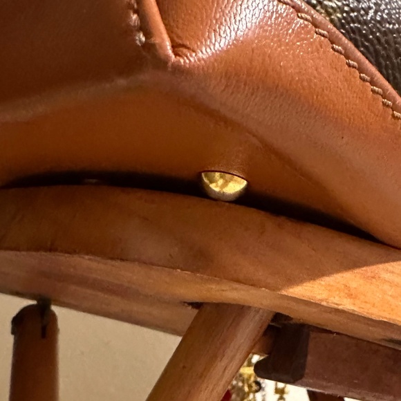 Authentic Louis Vuitton Monogram Canvas The “ Weekend Sac tote PM - Picture 11 of 17